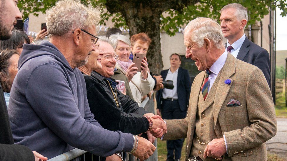 King Charles meets members of the public in Tomintoul