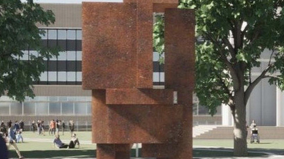 Gormley's sculpture unnerves students