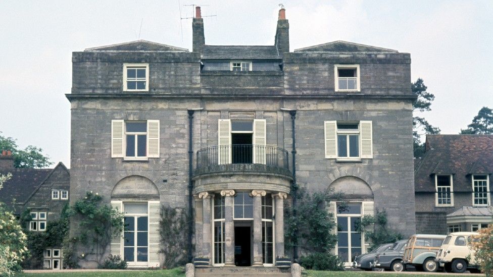 Ashdown House