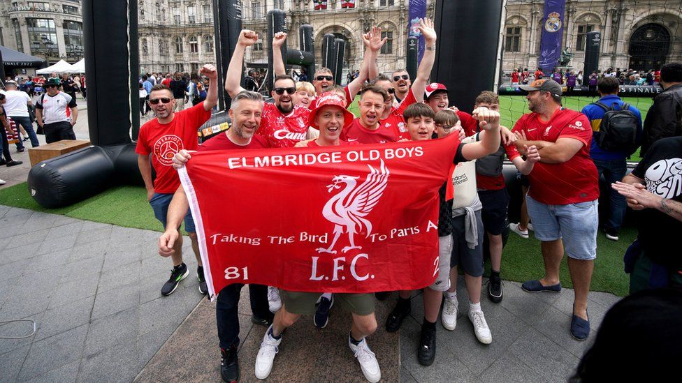 Liverpool fans gather at the Hotel de Ville ahead of the UEFA Champions League Final at the Stade de France