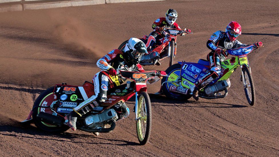 Rye House Rockets in action