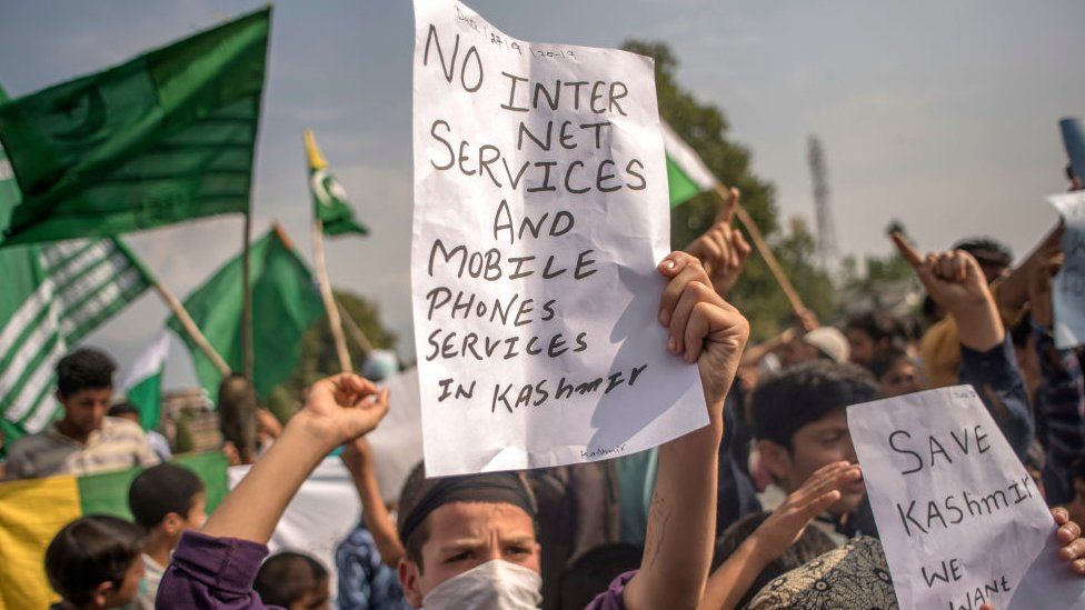 Kashmir Muslim women protesters shout anti Indian slogans during an anti India protest in the Aanchar area, on September 27, 2019 in Srinagar, the summer capital of Indian administered Kashmir, India