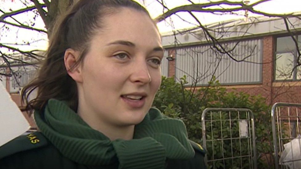 Yorkshire Nhs Strikes Nurses And Ambulance Staff On Picket Lines Bbc