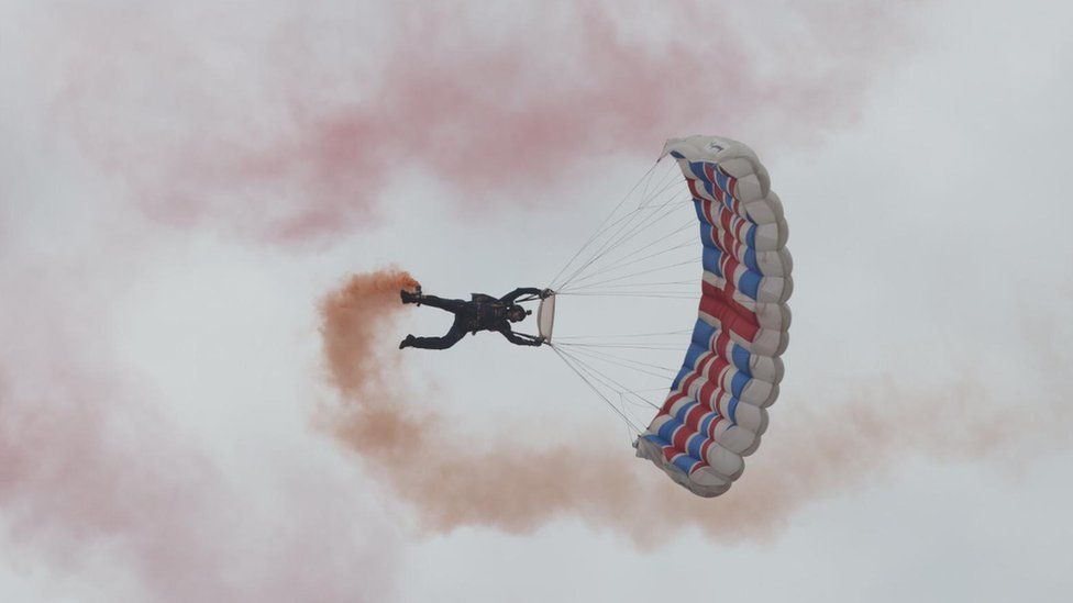 Army parachute display