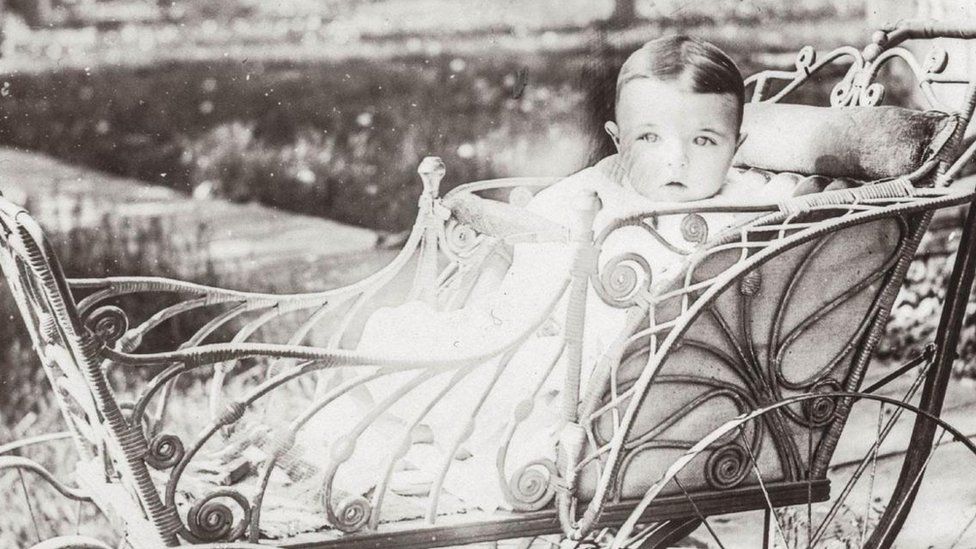 Por que você não se lembra de quando era bebê?