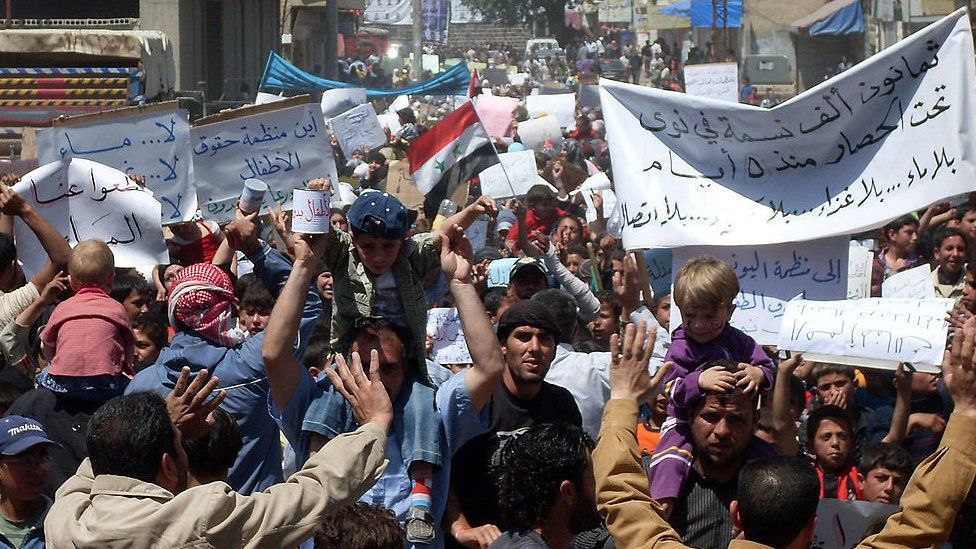 Anti-government protests in Deraa (28/04/2011)