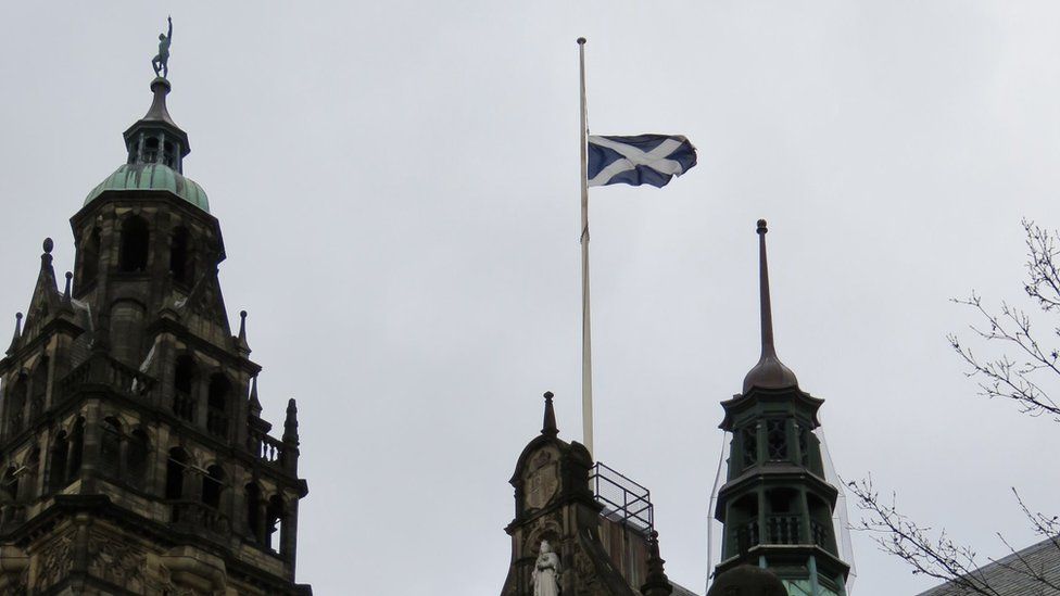 St Andrew's Cross being flown over Sheffield Town Hall