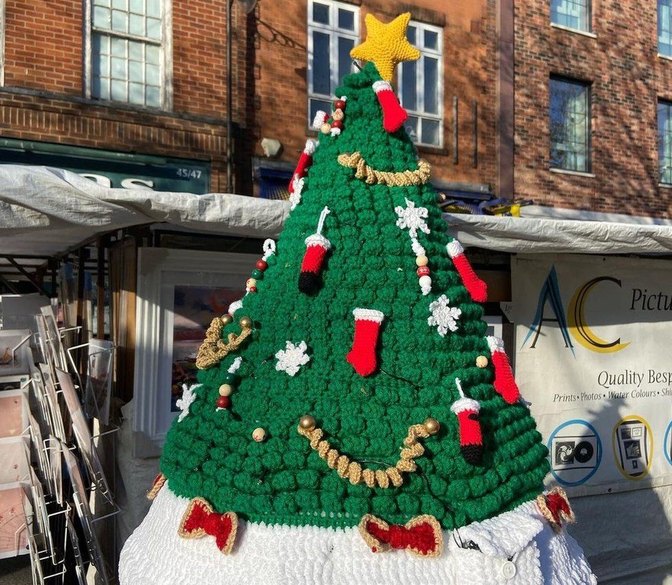 Hertfordshire yarn-bombers raise £13k despite missing postbox toppers ...