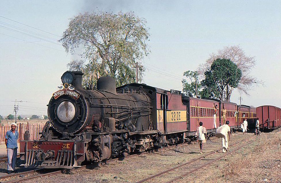 The Satpura Express, photographed in 1983