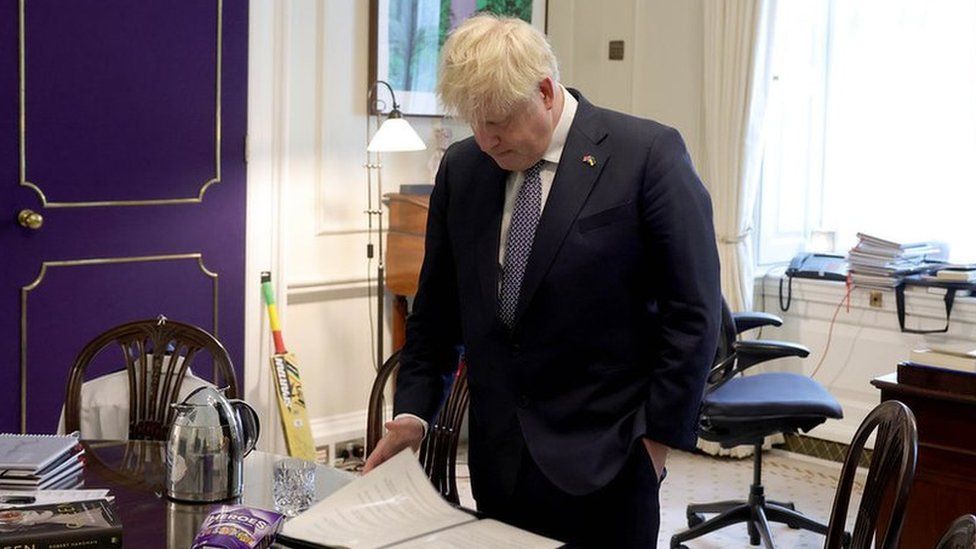 London, United Kingdom. Prime Minister Boris Johnson resignation. The Prime Minister Boris Johnson in his office of No10 going through his statement before resigning as the leader of the Conservative Party. Picture by Andrew Parsons / No 10 Downing Street