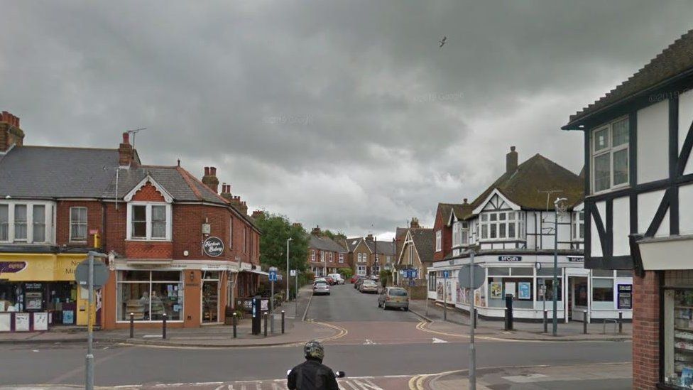 Man stabbed outside Birchington Christmas fair - BBC News