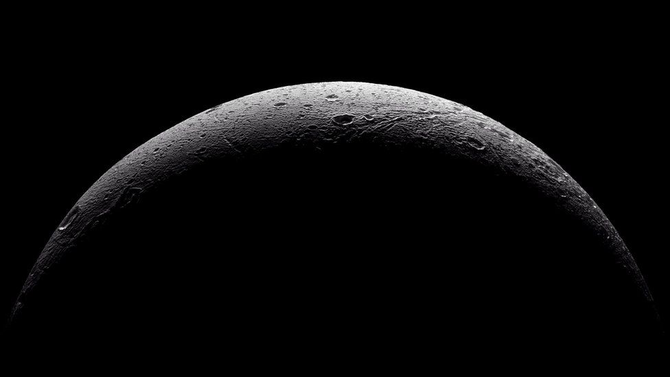 Crescent Dione
