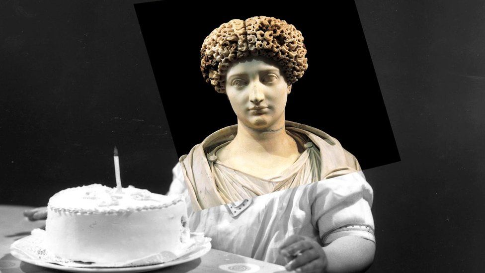 Юлия Старшая, дочь римского императора Октавиана Августа, умерла в возрасте 54 лет, но большинство историков полагает, что она прожила так недолго из-за изгнания и тюремного заключения