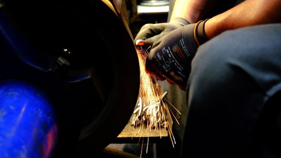 Italian economy stagnates as German growth slows BBC News