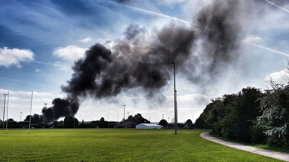 Hitchin industrial estate fire involves electrical goods BBC News