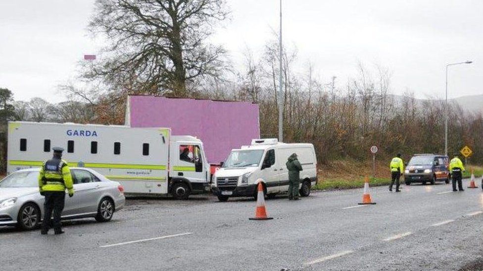 Irish Police Eight People Deported To The Uk In Border Operation