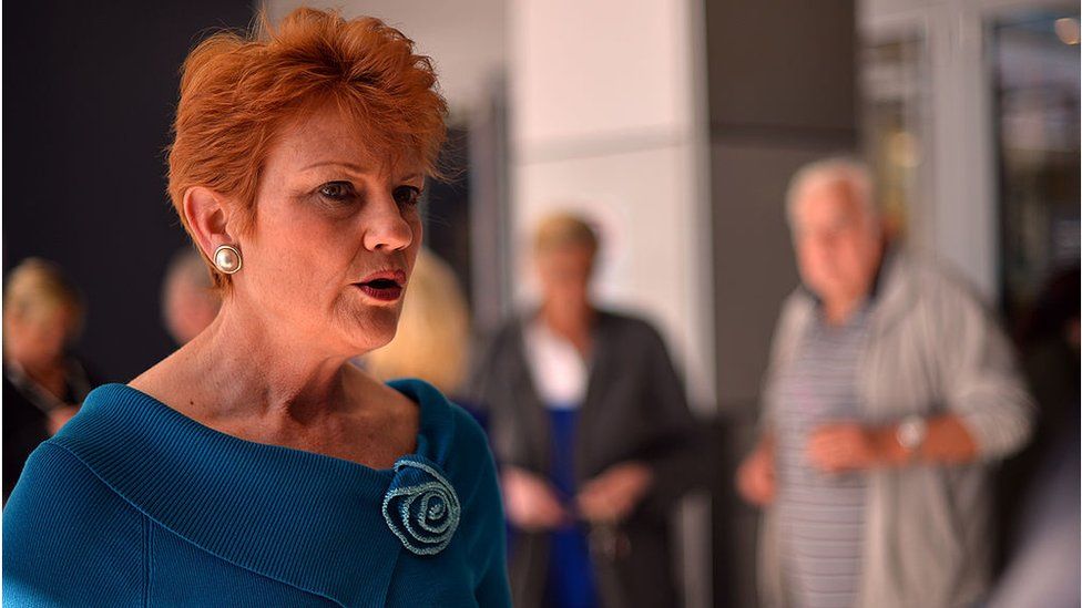 Pauline Hanson campaigning