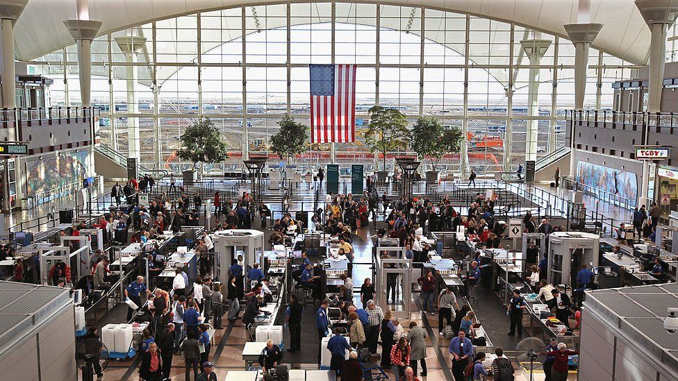 US Congressmen Drop baggage fees to cut airport congestion BBC News