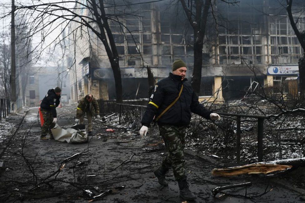 Ukrainian city of Mariupol &amp;#39;near to humanitarian catastrophe&amp;#39; after  bombardment - BBC News