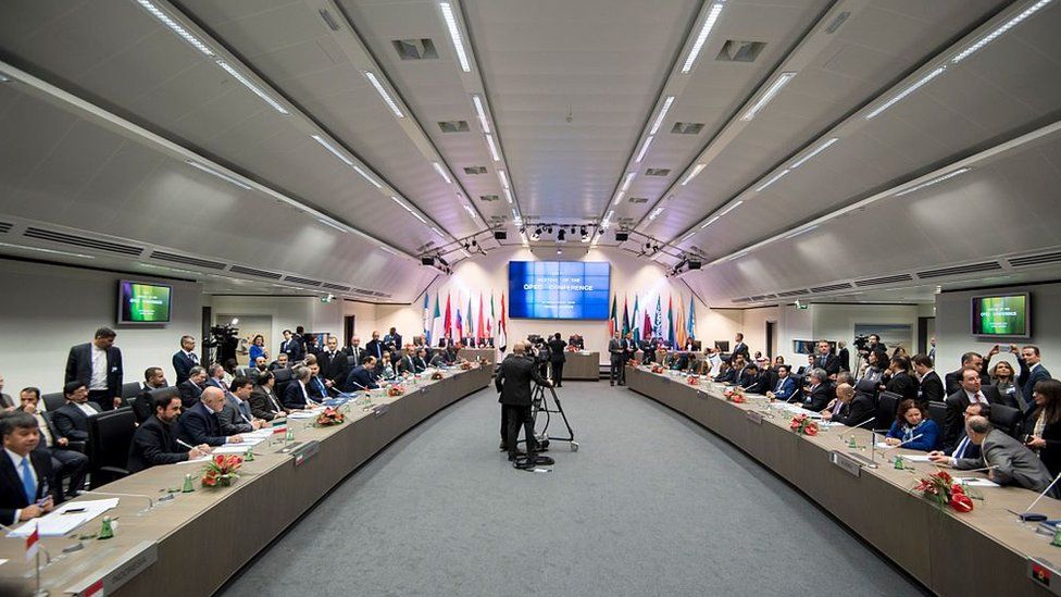 OPEC ministers attend a meeting at Opec headquarters in Vienna, Austria, on 30 Nov 2016