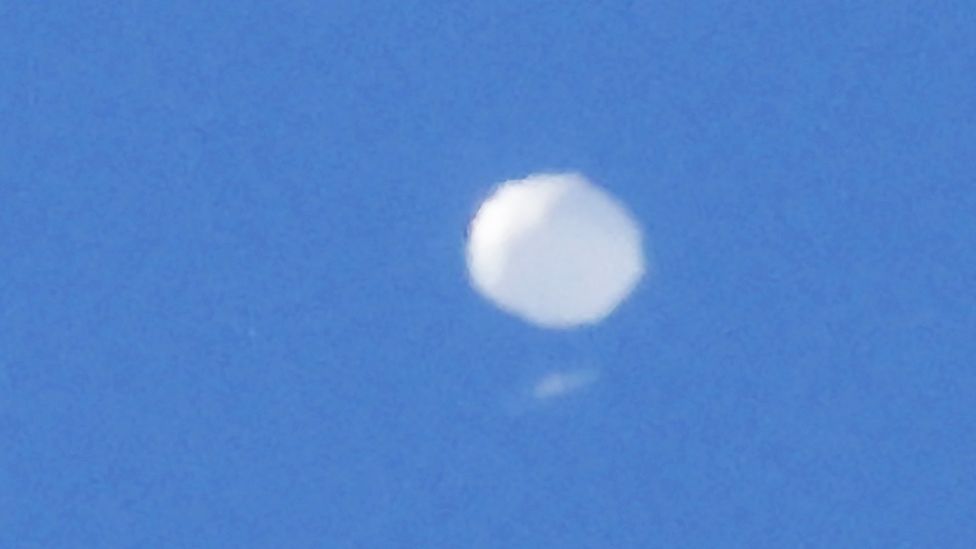 A high-altitude balloon, which the US authorities  has stated is Chinese, is seen arsenic  it continues its multi-day way  crossed  the Northern United States successful  Charlotte, North Carolina, USA, 04 February 2023