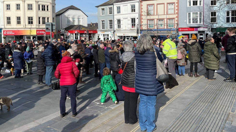 Crowd in Caernarfon