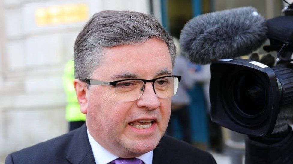 Robert Buckland