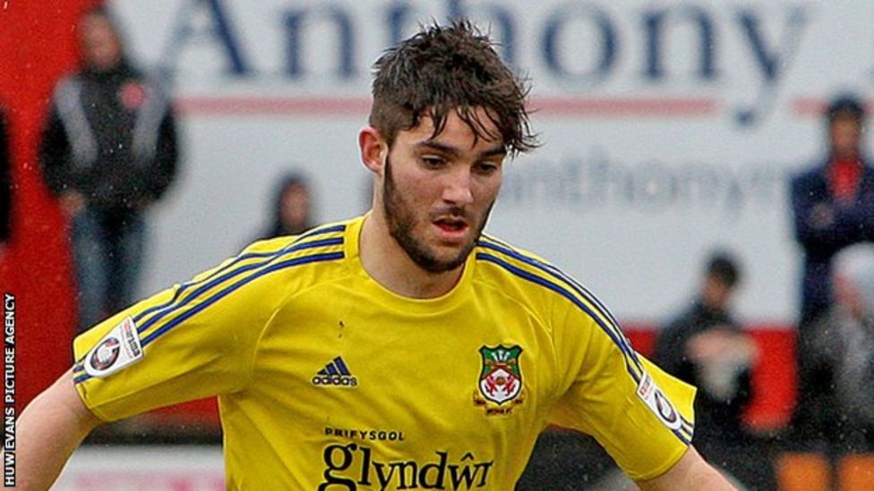 Rob Evans: Midfielder appointed new Wrexham captain - BBC Sport