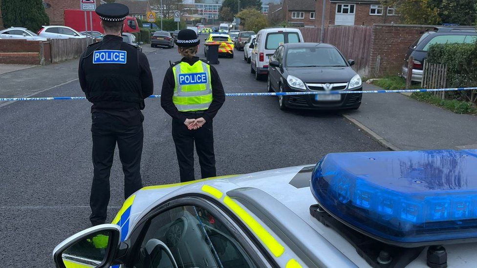 Police in Houghton Regis at scene of stabbing deaths