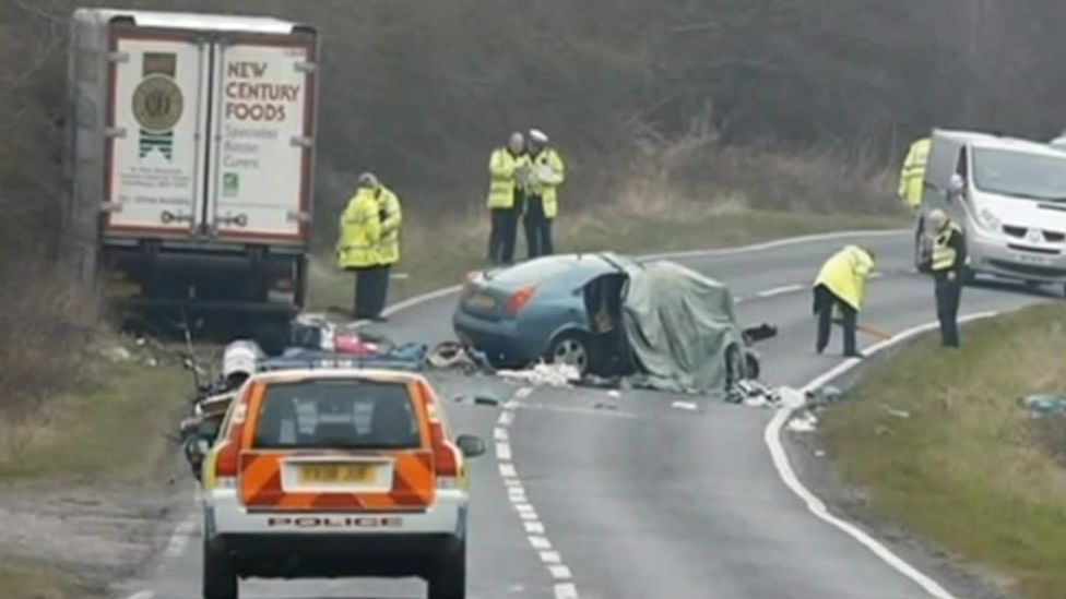 Safety survey for Lincolnshire death crash road BBC News