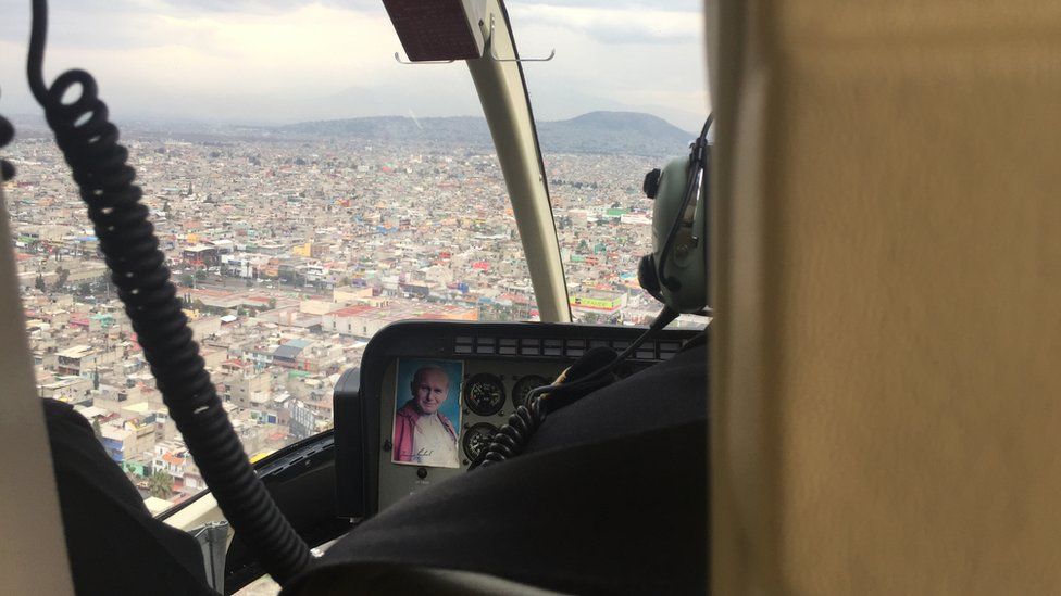 A view of Nezahualcóyotl from a police helicopter