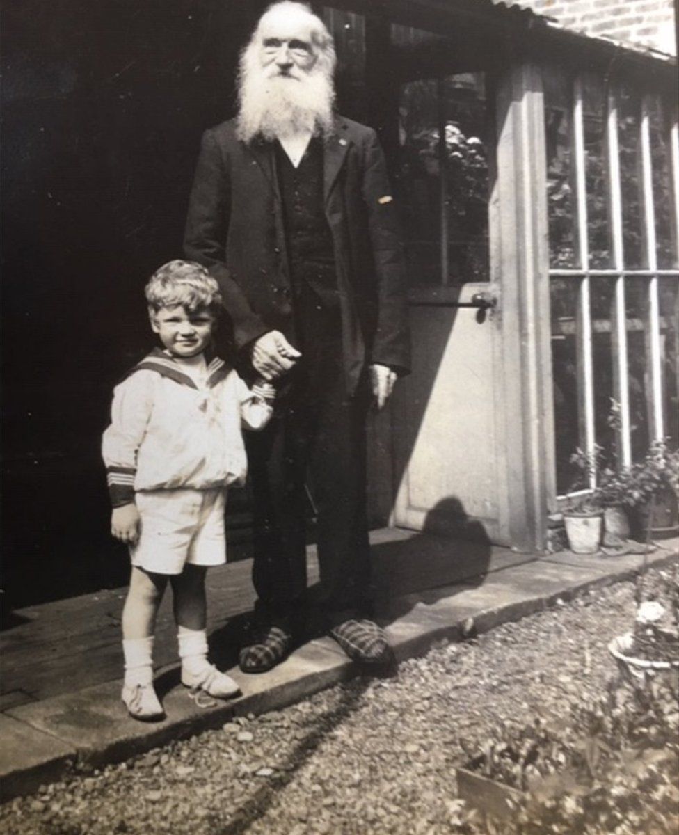 Duncan Napier with Lynda's dad Jack, aged four in 1918