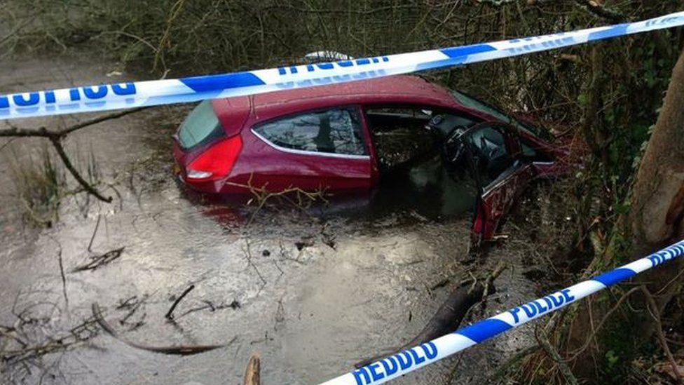 Women rescued after car plunges into water in Flintshire BBC News