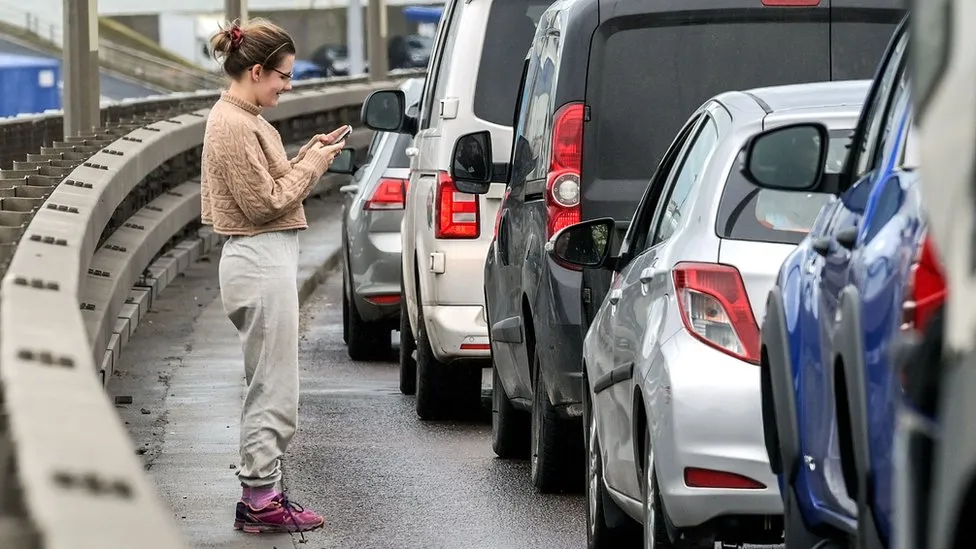 French police blame Dover port for border delays