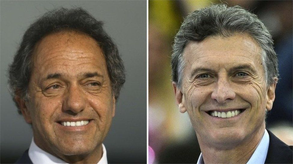 Pictures of the two leading Argentine presidential candidates: Daniel Scioli (left) and Mauricio Macri