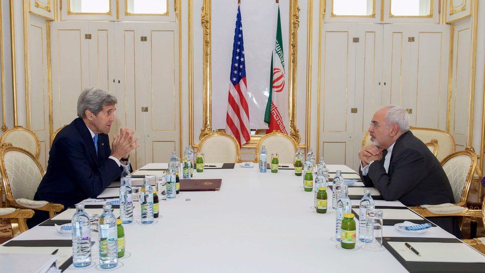 U.S. Secretary of State John Kerry (L) meets with Iranian Foreign Minister Javad Zarif at a hotel in Vienna, Austria June 30, 2015.