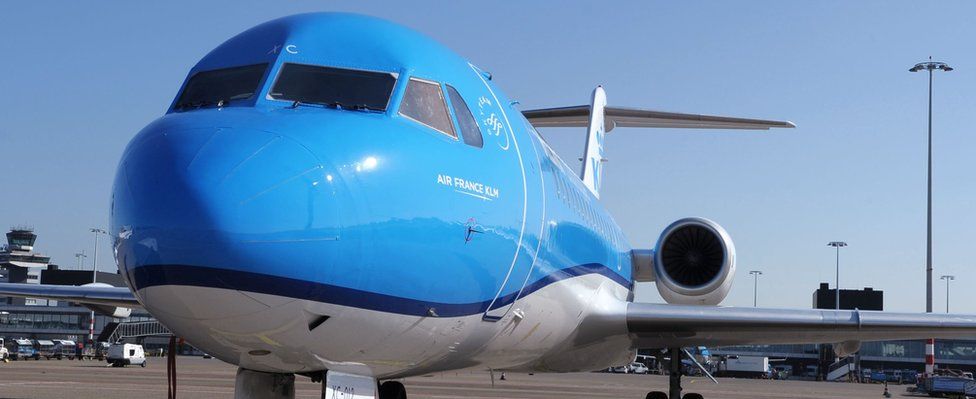 A KLM Fokker 70