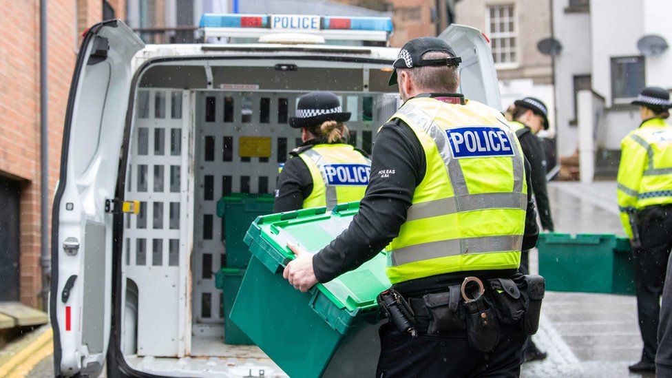 police searching snp headquarters