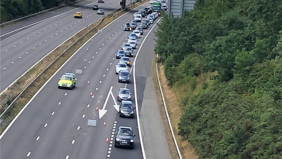 Dead chickens cause M5 motorway tailback near Exeter BBC News