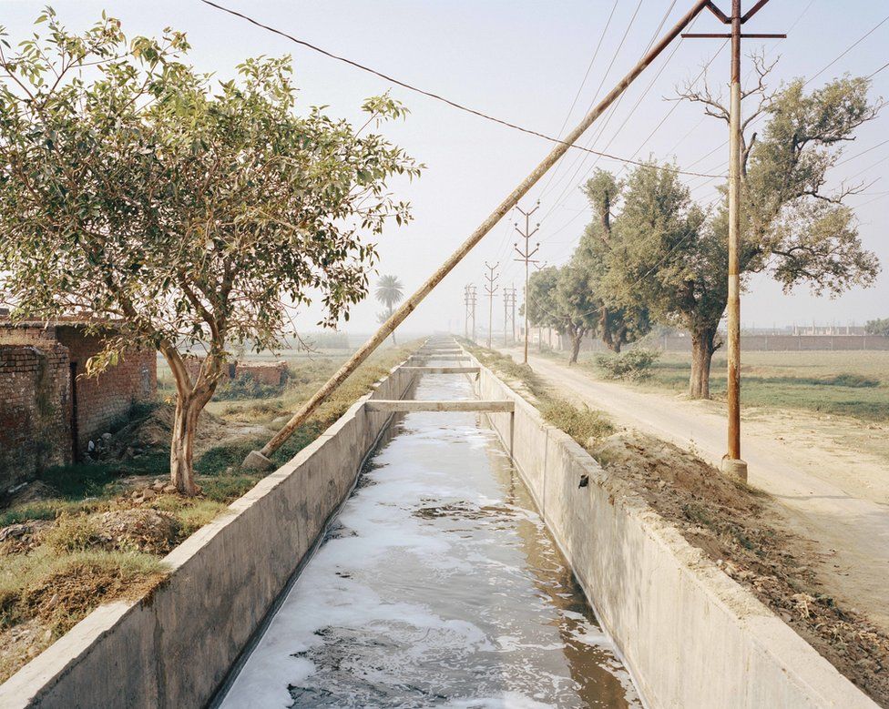 Irrigation channel, Kanpur, India, 2014.