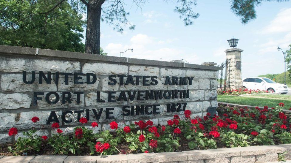 Fort Leavenworth sign