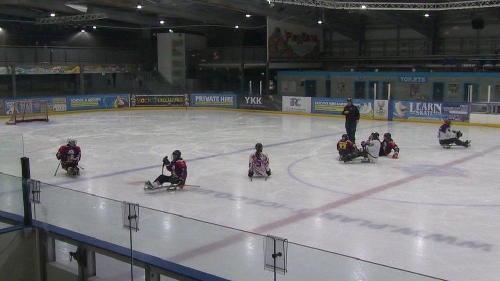 Manchester Mayhem Para ice hockey club loses £200 per match day BBC News