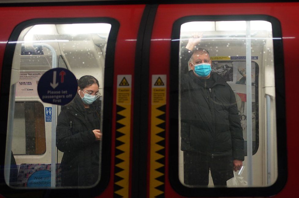 Two passengers on central line