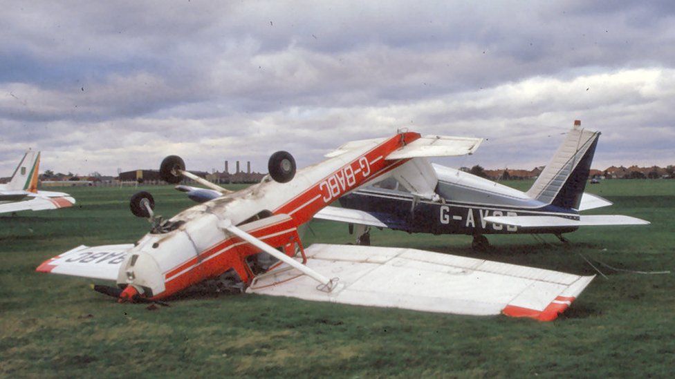 Ipswich Airport remembered 20 years after closure - BBC News