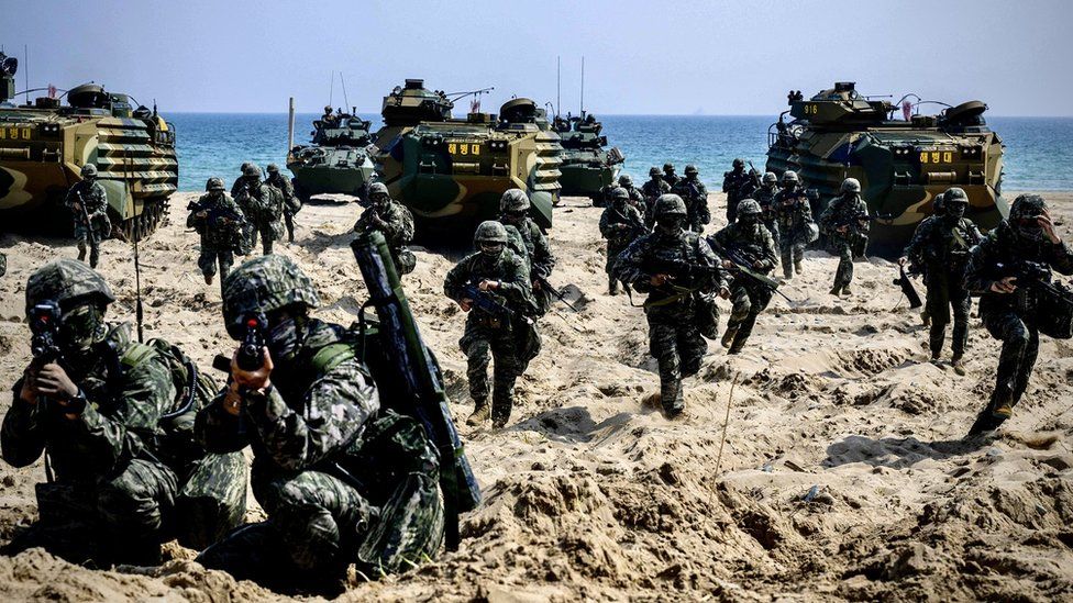 Американские войска тренируются защищать Южную Корею от нападения Северной Кореи