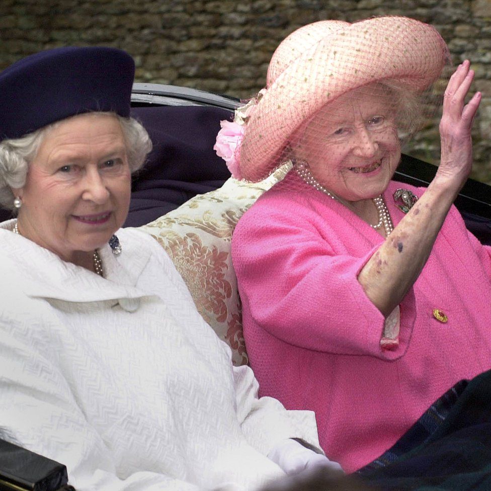 Queen Elizabeth II (left) and the Queen Mother leaving church by horse-drawn carriage on the Sandringham Estate, Norfolk