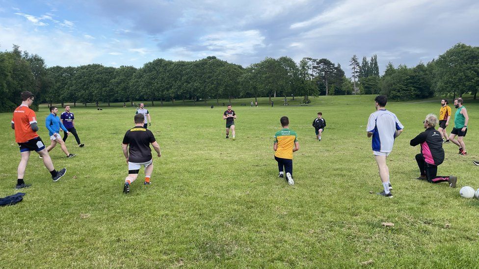 American football played by women in their underwear set for Dublin - VIDEO