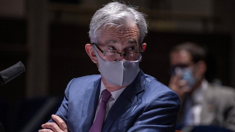Fed Chair Jerome Powell in a face mask