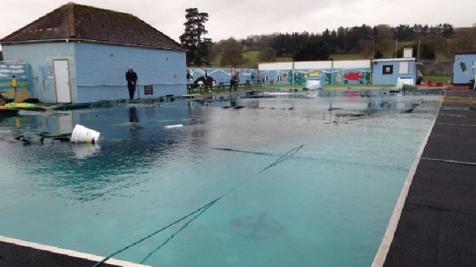 Vandalism at Lydney lido pool