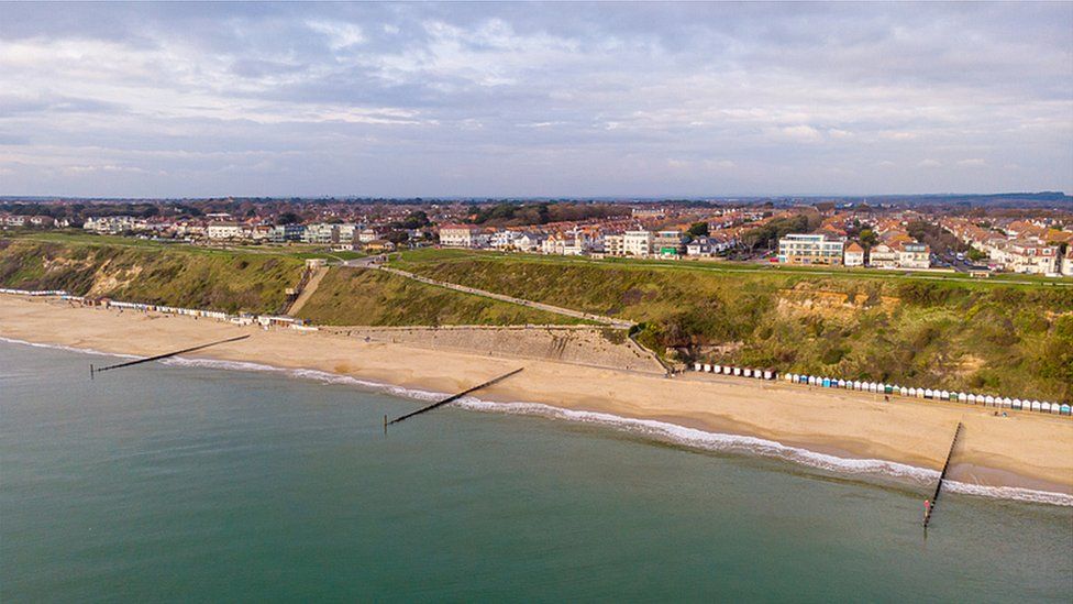 View implicit    Boscombe including the Manor Steps Zig Zag